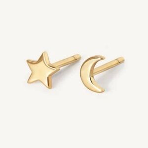 💜Melinda Maria Gold Star and Moon Earrings New! 40.00 FIRM